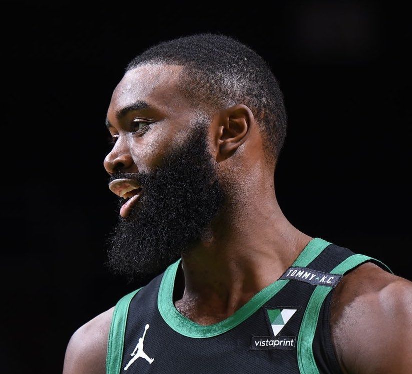 最受欢迎的足球战术体系（最流行的足球战术体系）