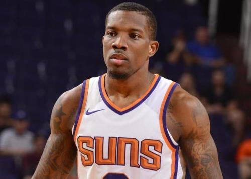 鲁尔：多特小将科尔-坎贝尔就转会接触了中日德兰和图尔贝里（鲁尔：中日德兰、图尔贝里已就引进多特小将科尔-坎贝尔展开接触）