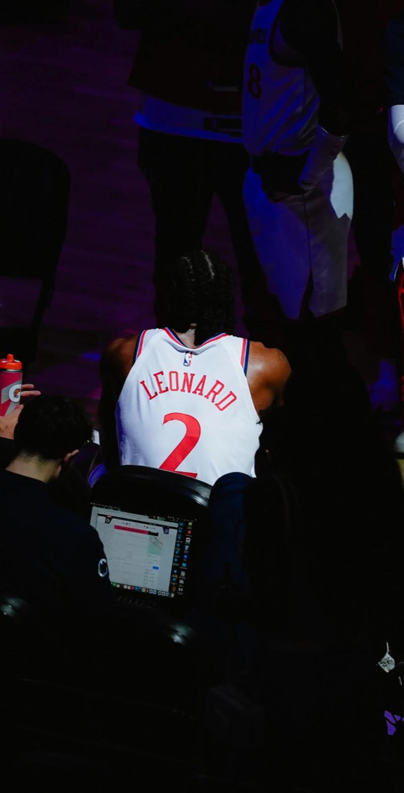 利物浦应对萨拉赫危机：与莱比锡就天才边锋迪奥曼德展开深入转会谈判（为解萨拉赫难题，利物浦与莱比锡加速就新星边锋迪奥曼德的转会洽谈）