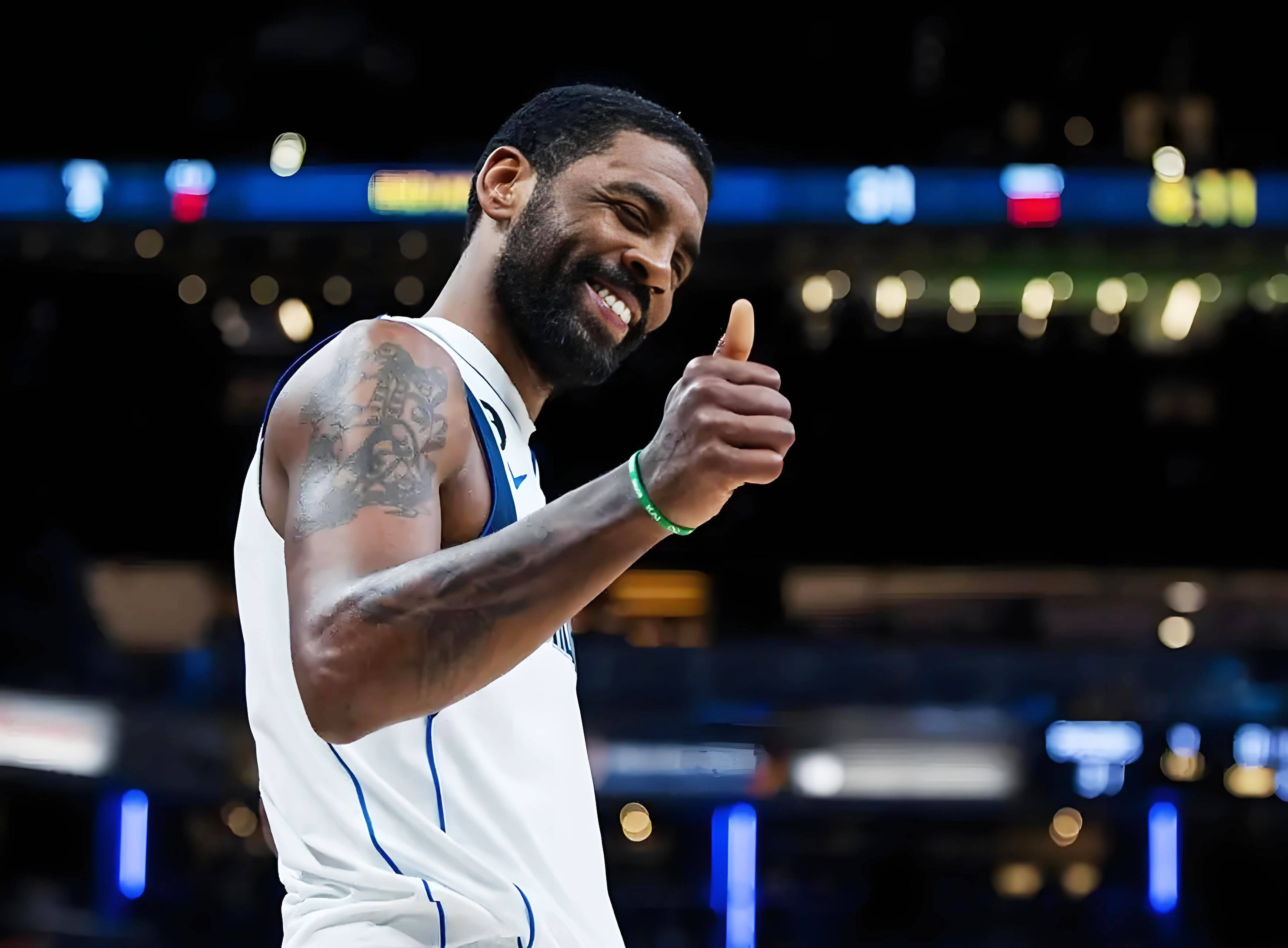 足球报：海港有意杨希，徐彬留洋仍存不确定，西海岸资金有困（足球报：海港相中杨希，徐彬留洋前景未明，西海岸资金吃紧）