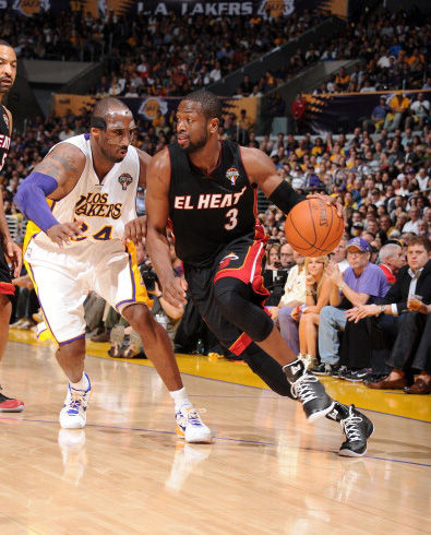 萨拉赫对于加盟皇马，巴萨和拜仁持开放态度（萨拉赫不排斥加盟皇马、巴萨或拜仁）