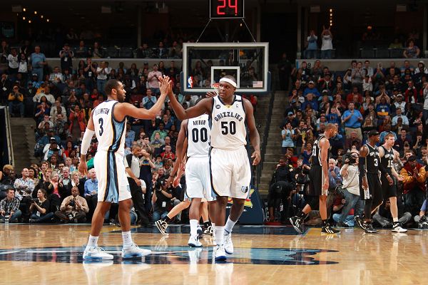 常德日报：“湘超”常德队球员尹艺霖加盟辽宁铁人（常德日报：尹艺霖自“湘超”常德队转会辽宁铁人）